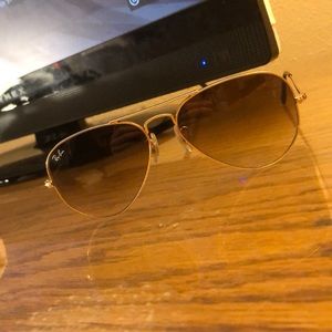 Ray•Ban avatar sunglasses